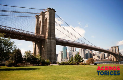 puente atirantado de brooklyn Puente de vigas atirantado de Brooklyn