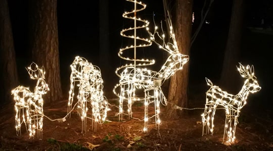 Figuras navideñas de alambrón