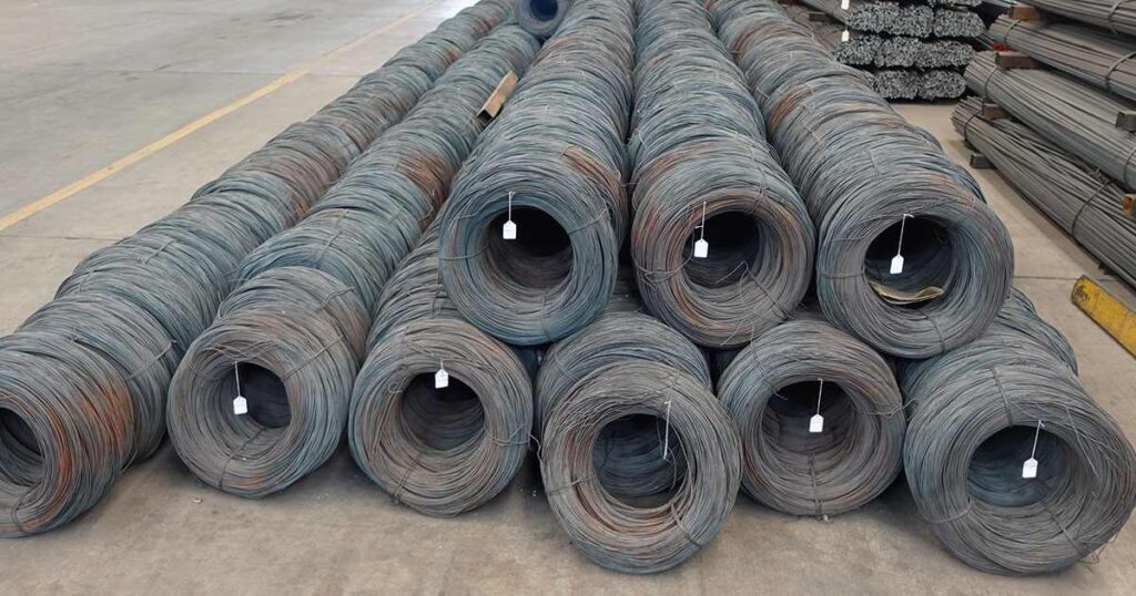 alambre recocido acero de refuerzo rollos Rollos de alambre recocido - Acero de refuerzo utilizado por trabajadores