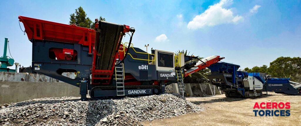 plano detalle de la maquinaria de la planta trituradora de residuos Plano detalle de la maquinaria en la planta trituradora de residuos de la construcción