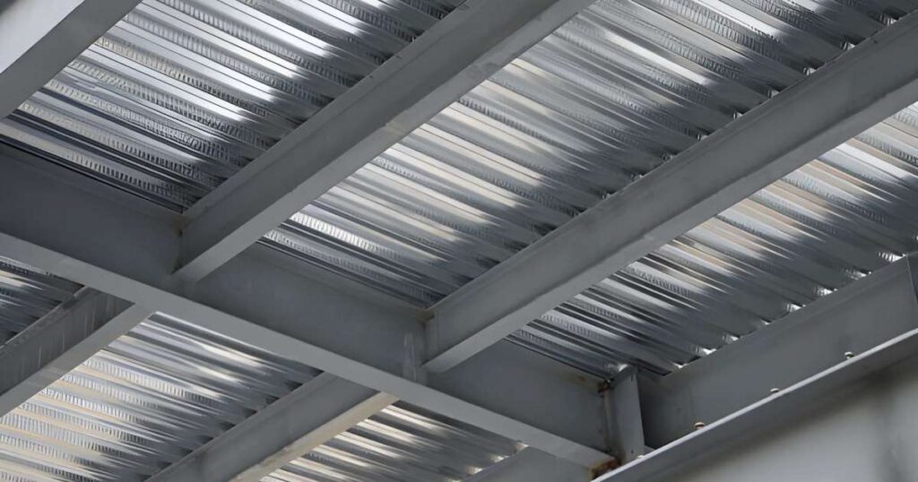 entrepiso metalico con losacero 25 ternium en construccion Entrepiso metálico con losacero 25 Ternium